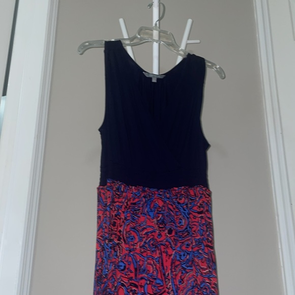 Navy blue and red bandana like pattern dress! Sleeveless, v-neck, lightweight! - Picture 3 of 5